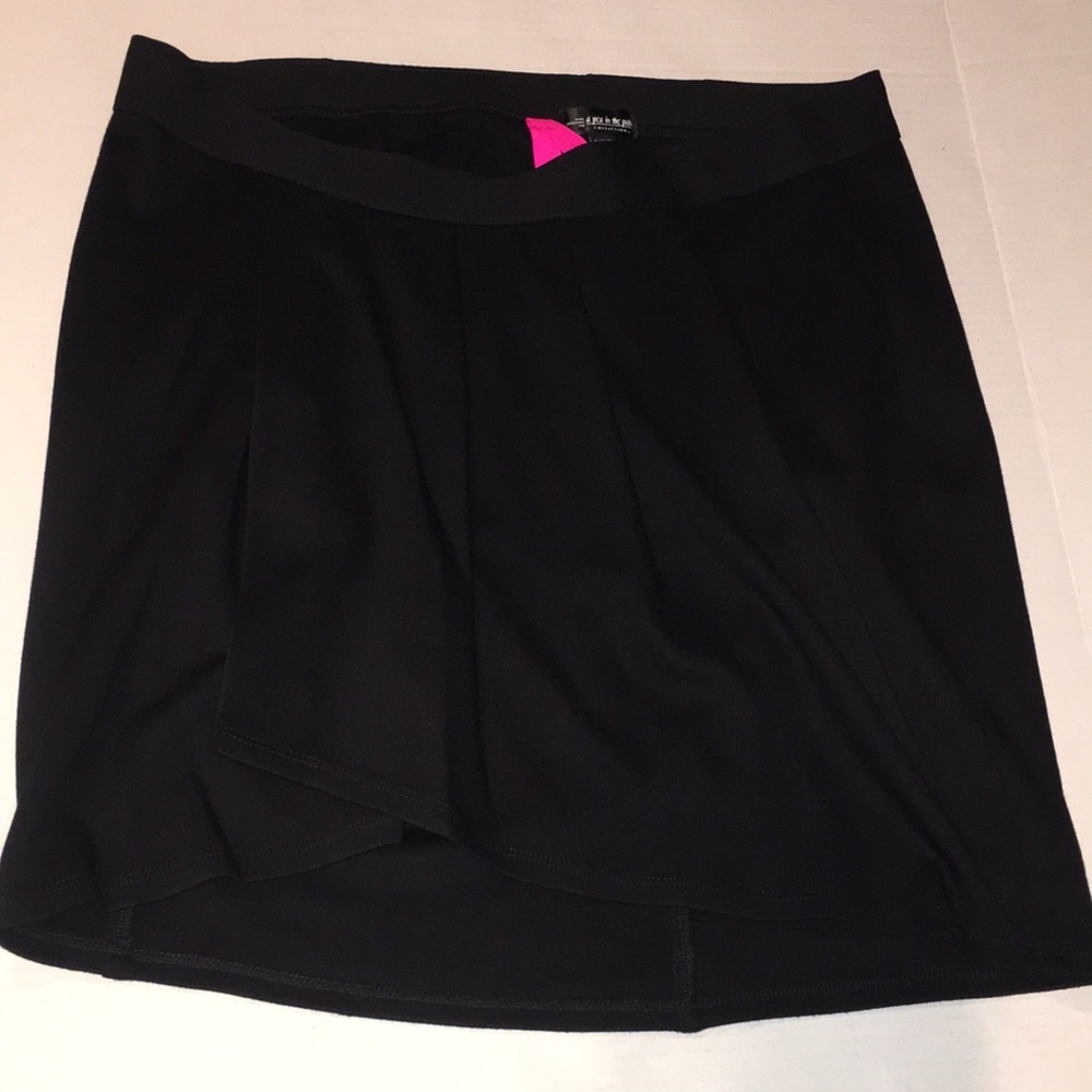 A Pea In The Pod Collection Black Maternity Skirt | Size L